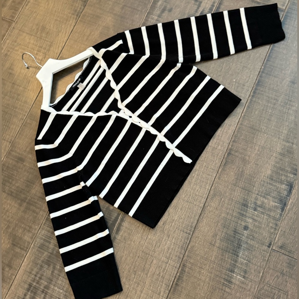 CABLE & GAUGE WOMAN BLACK AND WHITE CARDIGAN SIZE M